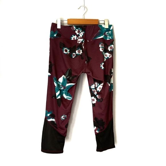 ACX Capri Athletic Leggings Burgundy and Floral - Picture 2 of 6